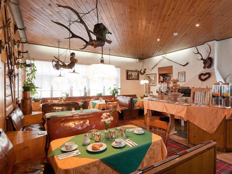Hotel De Len Cortina dʼAmpezzo Esterno foto